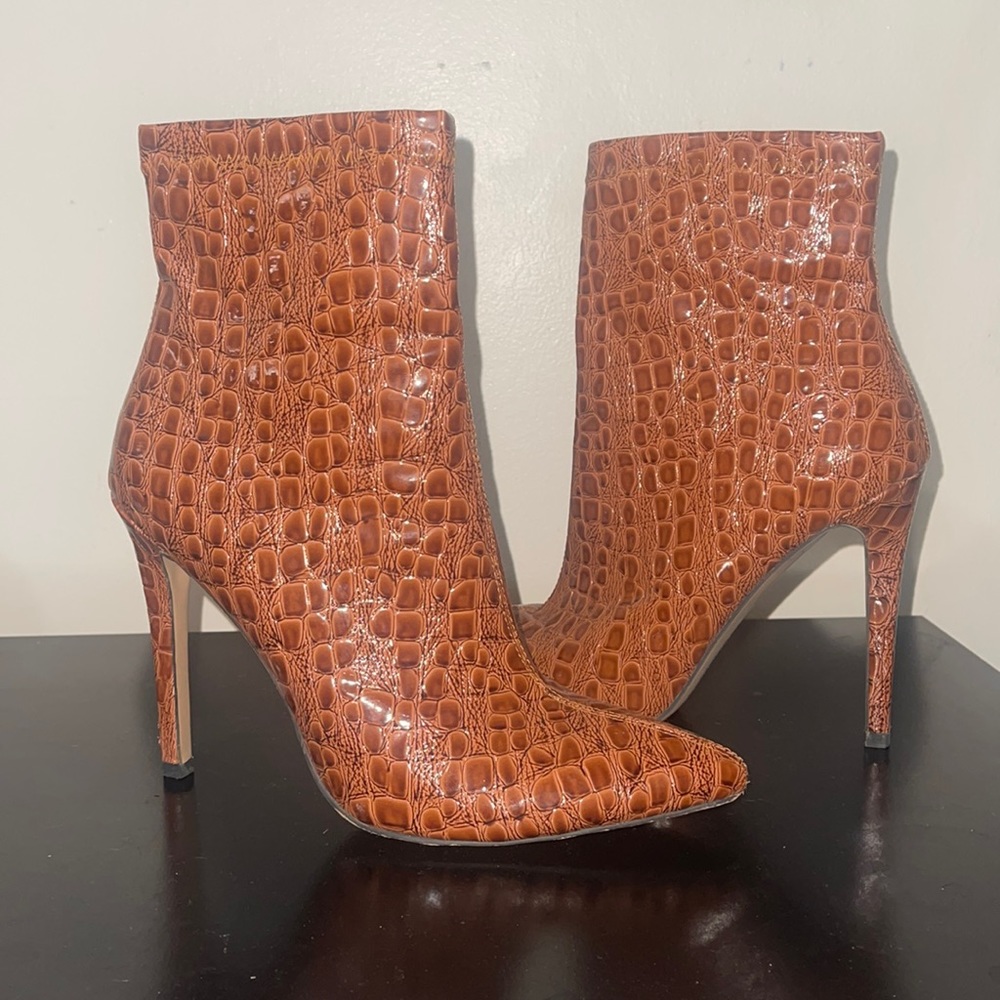 Public Desire brown Snake print booties Size 6